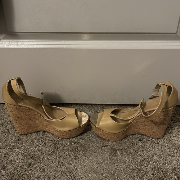 Jimmy Choo Patent Leather Wedge sandal - Picture 4 of 12